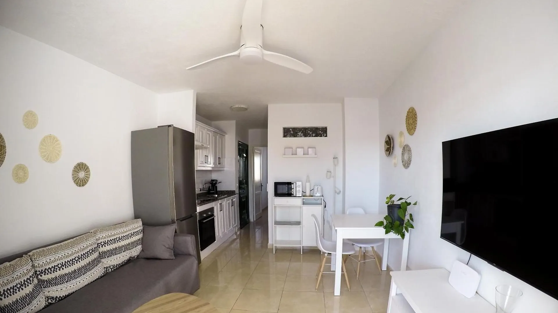 Zuri By Kamili Lanzarote Apartment Tias